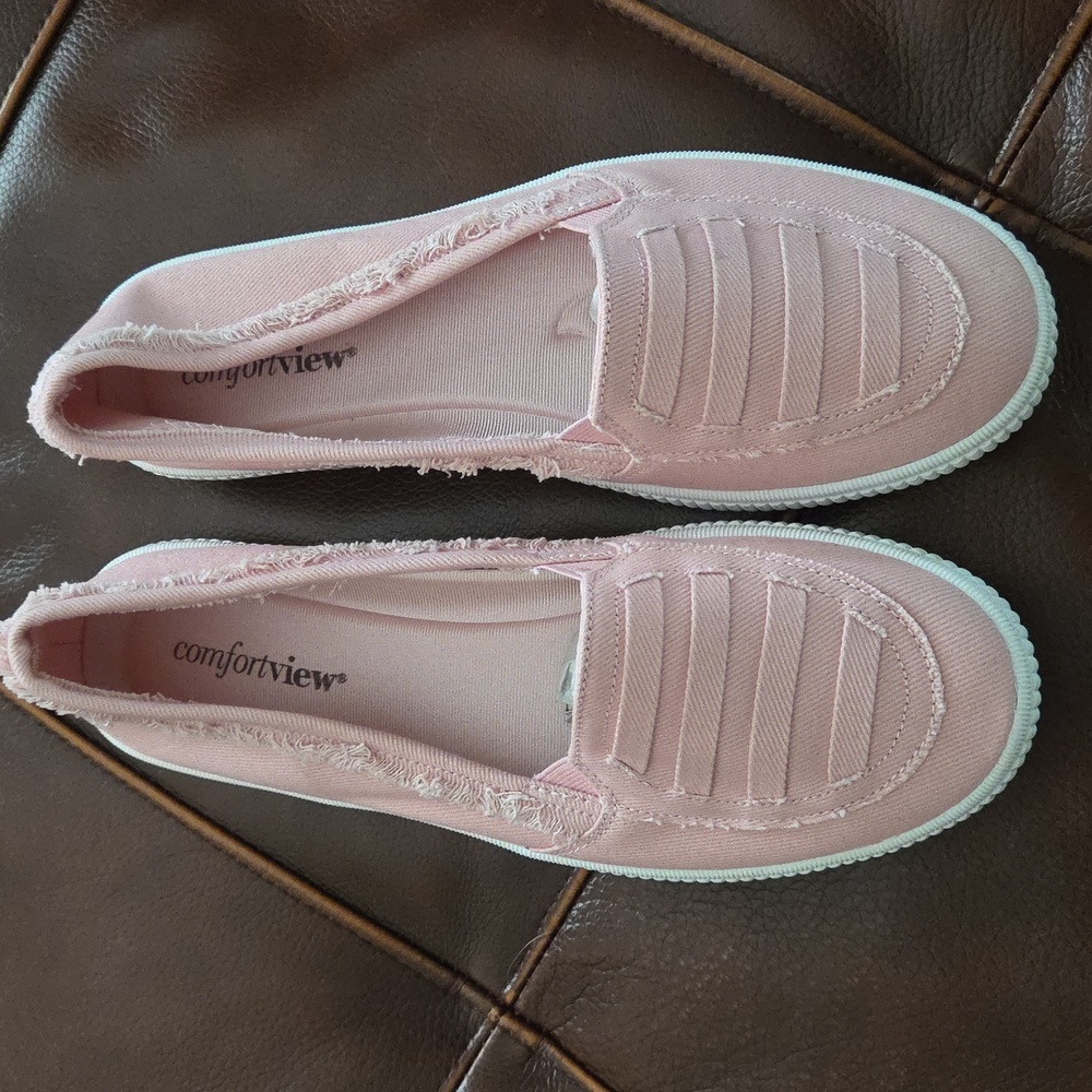 Comfortview Light Pink Women's Canvas Slip-ons 10 NWOB - Picture 4 of 11
